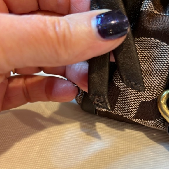 COACH PARKER OP ART KISS LOCK RARE EUC BAG - Picture 16 of 16